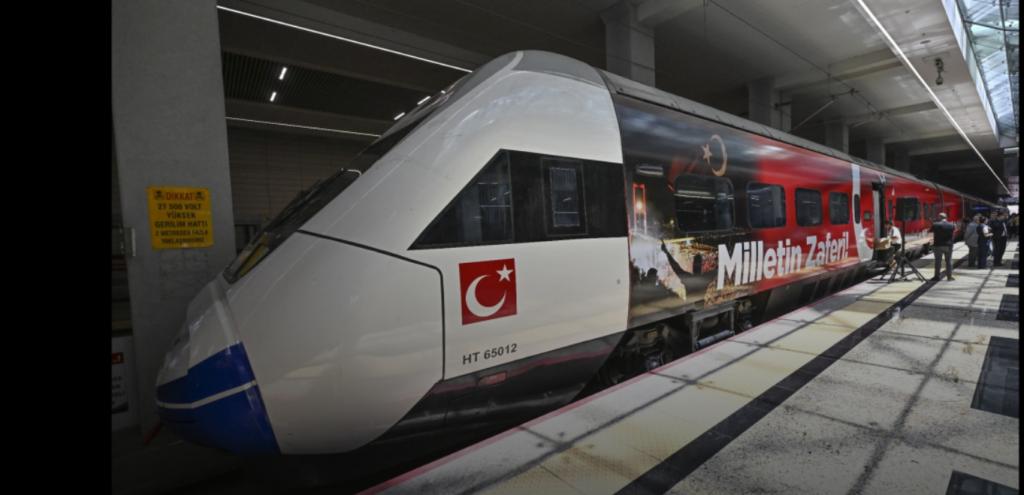 15 TEMMUZ DEMOKRASİ VE MİLLÎ BİRLİK TRENİ ANKARA’DAN YOLA ÇIKTI