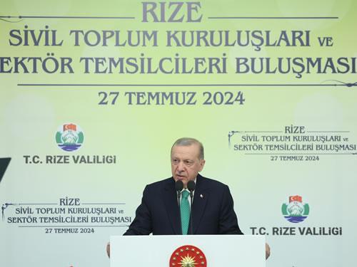 CUMHURBAŞKANI ERDOĞAN, RİZE’DE STK TEMSİLCİLERİYLE BİR ARAYA GELDİ